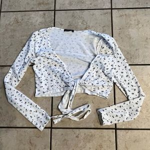 Brandy Melville Floral Wrap Around Tie Long Sleeve Crop Top